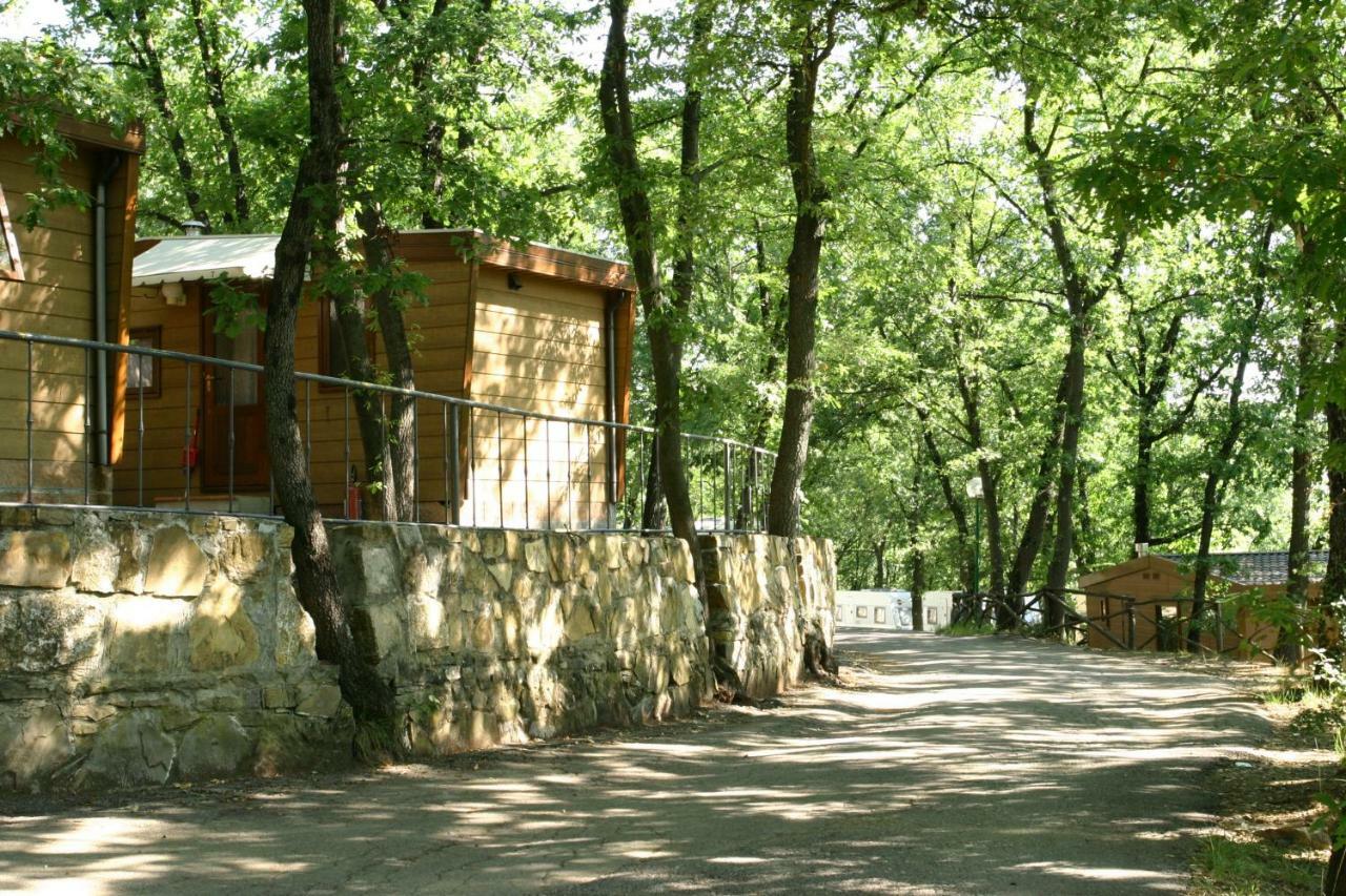 Hu Firenze Certosa Camping In Town Impruneta Exterior foto